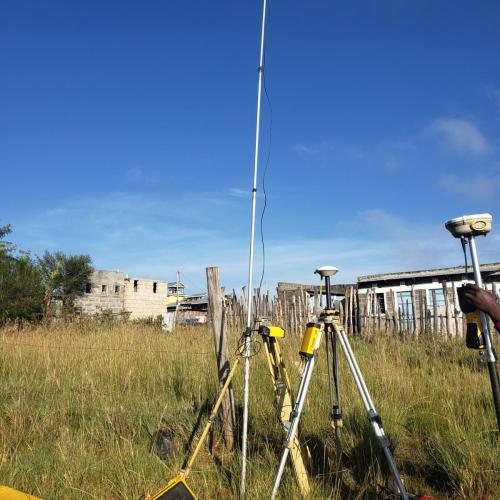 LAND SURVEY USING RTK